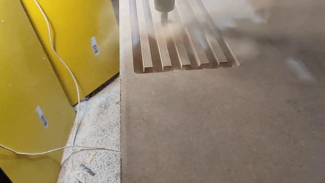 Фрезерование панели из МДФ. Фрезы АЛМАЗ и HUHAO. Фрезы для ручного фрезера и станков с ЧПУ