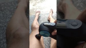 Обзор перкуссионного массажёра Theragun PRO