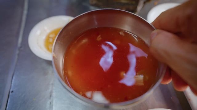 Korean Street Food - EXTREME SEAFOOD + Must Eat Food In Busan, South Korea!! ??