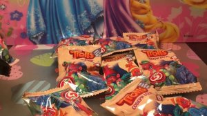 ШОК ТРОЛЛИ ПО КОДУ, СЕКРЕТ ПЯТЁРОЧКИ! РАСПАКОВКА ТРОЛЛЕЙ ИЗ КОЛЛЕКЦИИ ТРОЛЛАСТИКОВ