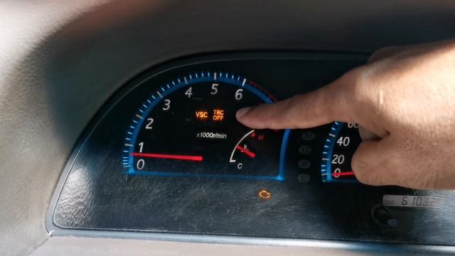 เหตุผล TOYOTA CAMRY ACV30 ไฟเครื่อง ไฟ VSC ไฟ TRC off โชว์หน้าจอ ?? смотреть онлайн