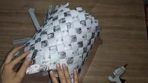 Корзинка из пластикового ведра своими руками / Plastik chelakdan Savatcha yasaymiz