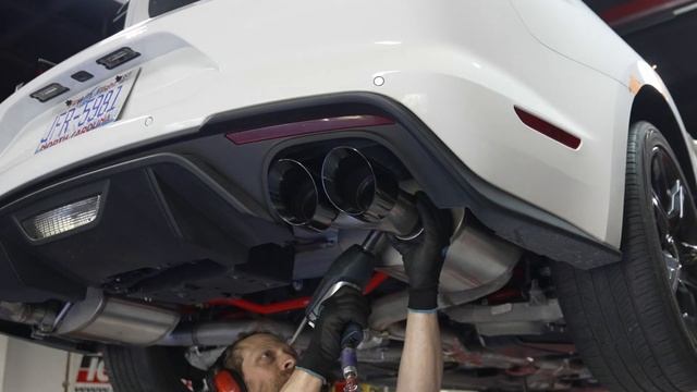 18+ Mustang + Headers + CORSA Xtreme Exhaust Sound | Start-Up, Revs, Wide-Open Throttle смотреть онлайн