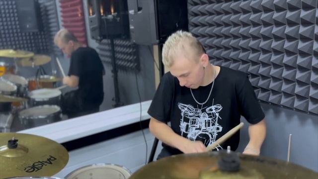 ЛЮБА - Миша Хорев | #КаверФит c @HinKalyu
