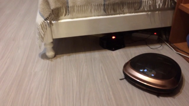 Робот-пылесос. Отзыв. смотреть онлайн