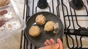 Как жарить котлеты из ВкусВилл чтобы не пригорали/Биточки с сыром