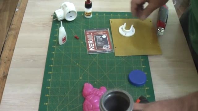 Клей Kernil. Какие пластики можно склеить и какие склеить нельзя