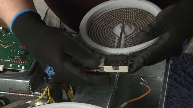 Whirlpool Electric Cooktop Surface Element Replacement WP8273994 смотреть онлайн