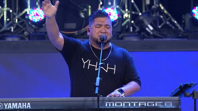 Hosanna Medley LIVE // Josue Avila // Karmen Camyl // Calvary Orlando смотреть онлайн