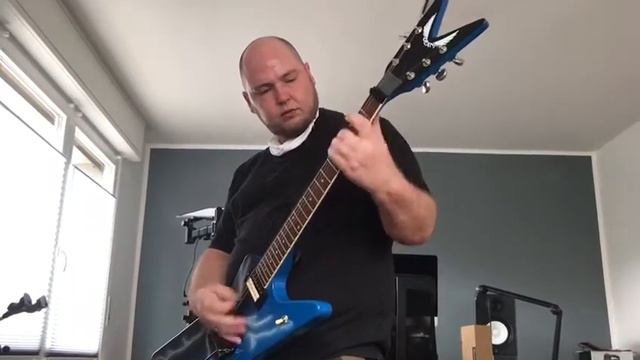 Dimebag Darrell’s Signature Guitar - Dean from Hell - Happy Birthday and Rest in Peace! смотреть онлайн