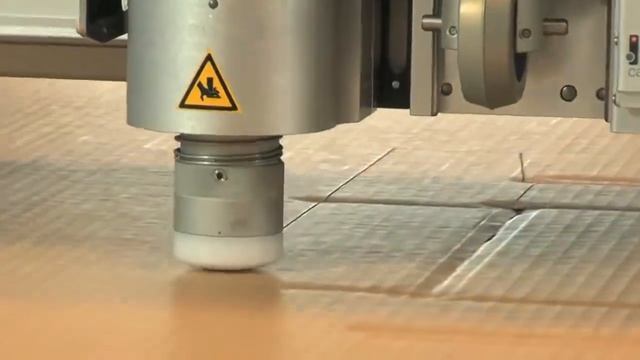 Изготовление картонных коробов на режущих плоттерах Zünd смотреть онлайн