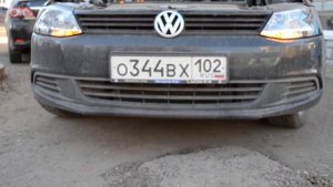 Светодиодные лампы в поворотники передних фар Фольксваген Джетта MK6