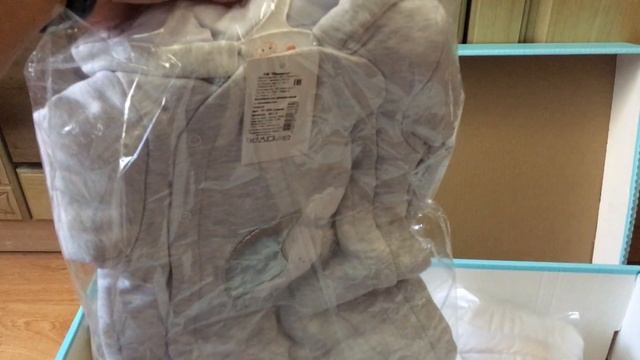 Коробка от Собянина для новорожденных. Может кому интересно что там внутри))) смотреть онлайн