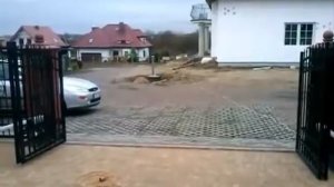 Кованые распашные ворота. Ворота для дома