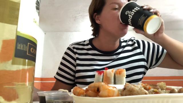 Жри с КАТЕНЬКОЙ | мукбанг в Мексике🇲🇽 при поддержке Америки 🇺🇸 смотреть онлайн