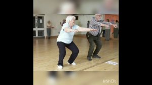 О пользе утренней зарядки для пожилых людей.