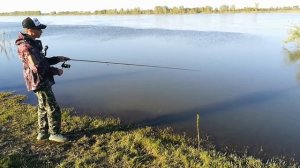 ловля пассивного окуня по большой воде .Отводной поводок.Река Томь