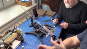 Вскрытие посылки с точилкой LXP S22 и мастер-класс у Ильи Журавлева.