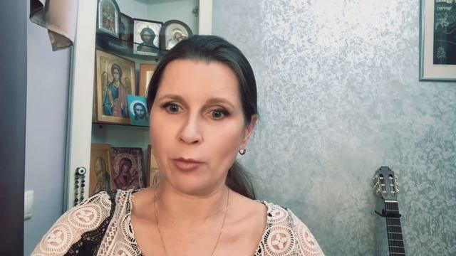 КАК БАБКИ ГОНЯТ ИЗ ХРАМОВ / Рассказ Владимира Крупина «МАРУСИНЫ ПЛАТКИ», читает Светлана Копылова смотреть онлайн