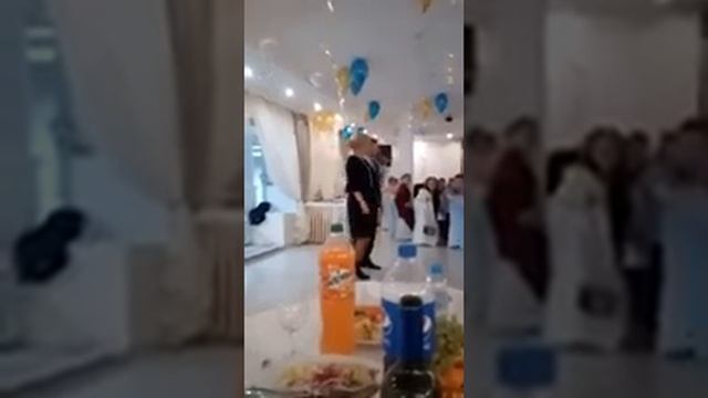 Самое трогательное поздравление на свадьбу дочке смотреть онлайн