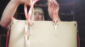 Сумка первая от Фаберлик "Прима-вера", сумка Флоранж "Либретто" и  клатч Эйвон "20211028_154105.mp4