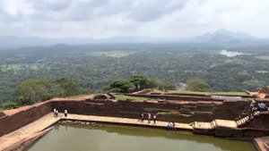 Сигирия (Львиная скала) на Шри-Ланке - подъем к руинам старинной крепости / Sigiriya (Lion Rock)