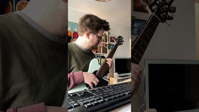 Ibanez TMB35 + HX 3.15 synth tones смотреть онлайн