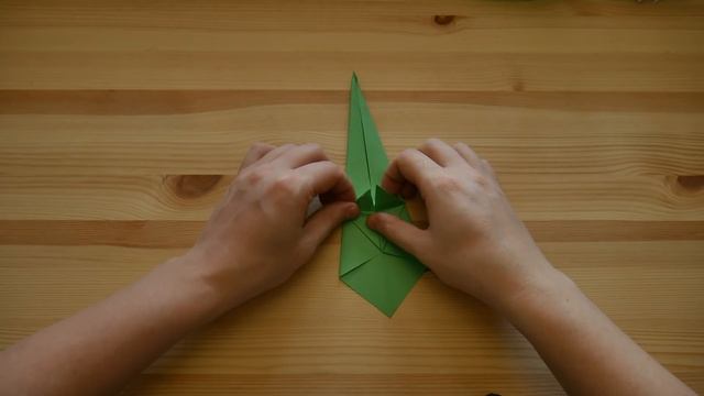 Оригами. Как сделать динозавра из бумаги (видео урок) смотреть онлайн