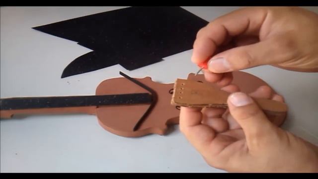?Cómo Hacer un VIOLÍN NAVIDEÑO en Foami, ángeles y material reciclado смотреть онлайн