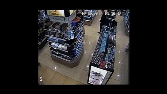 Охранники отпугивают магазинных воров смотреть онлайн