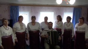 Песня ой беда беда в огороде лебеда черемуха белая что любовь наделала