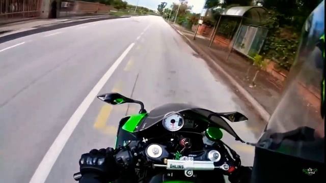 Moto kawasaki zx6r/дикий прострел на спортбайке смотреть онлайн