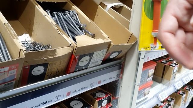 Франция. Не радует уже ничего почти . Никакого настроения нет , только усталость и разочарование смотреть онлайн