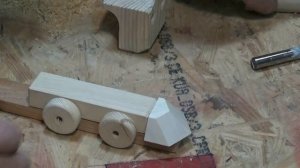 КАК сделать деревянную игрушку ПАРОВОЗ.