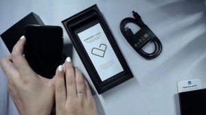 Unboxing the Samsung Galaxy Z Flip 3 5G