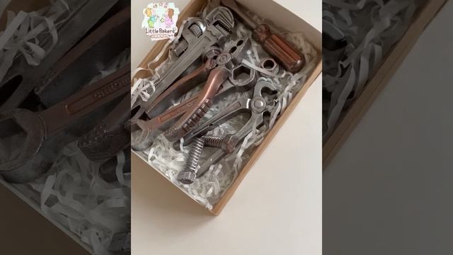 Силиконовая форма ИНСТРУМЕНТЫ от Little Bakers смотреть онлайн