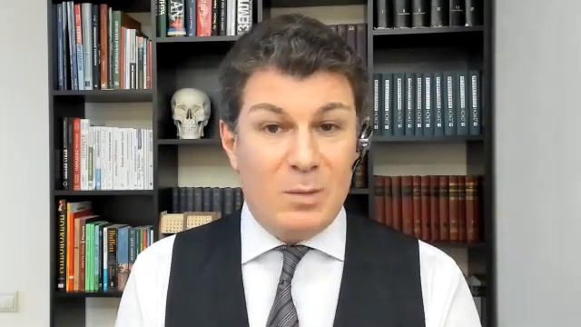 Блондинка в школе 006. Консалтинг. Елена Брумарова и Олег Брагинский смотреть онлайн