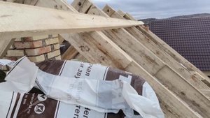 Кроем крышу мансардного этажа. Металлочерепица