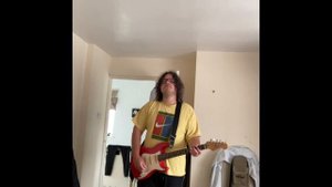 Ibanez TSMINI Tube Screamer Mini Pedal vs BBE Green Screamer Pedal Comparison Video