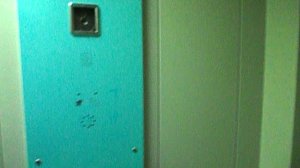 Грузовой лифт V=1 м-с, грузоподъемность 630 кг (470)