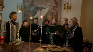 "С нами Бог, разумейте, языцы, и покоряйтеся, яко с нами Бог..."