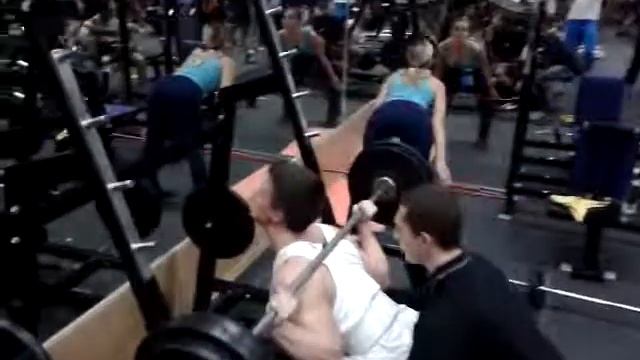 Приседания Со Штангой 130 кг. смотреть онлайн
