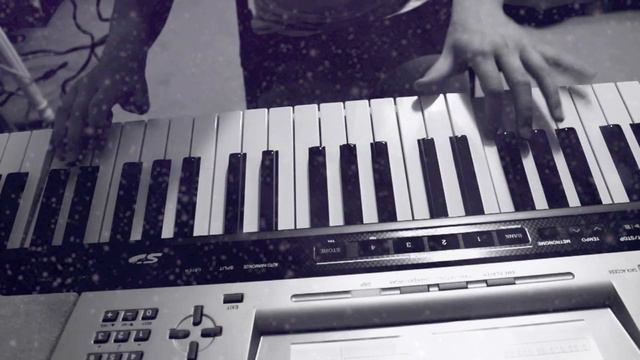 The Adventure Time Theme Song on Piano смотреть онлайн