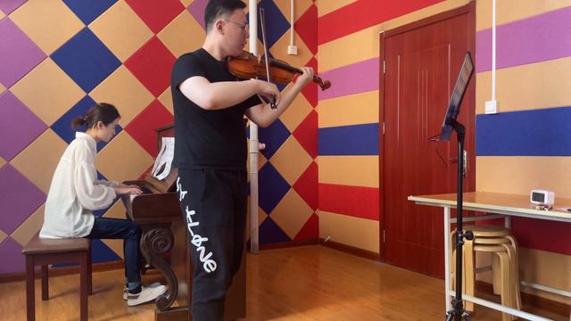 Моцарт Соната для скрипки и фортепиано соль мажор, 2 часть, KV301 смотреть онлайн