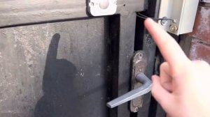 Обзор на калитку. Установили звонок с контролером на калитку