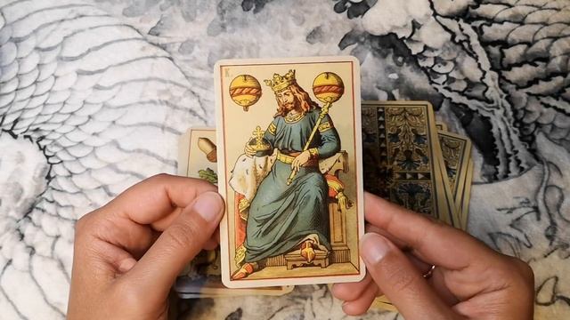 Средневековая Фортуна Говорящие карты - Обзор оракула из серии Old Cartomancy Аввалон - Lo Scarabeo