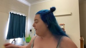 I DYED MY HAIR BLUE?! Chat with me!