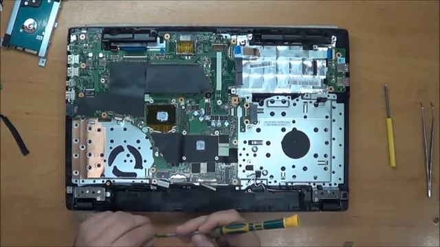 Как разобрать и собрать ноутбук ASUS GL753VE смотреть онлайн