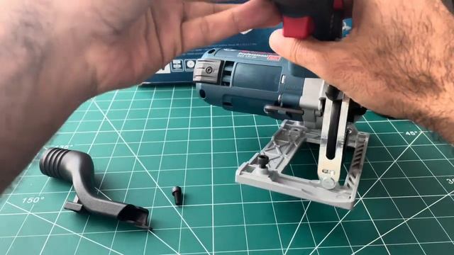 Bosch Professional GKS 12V -26 Circular Saw Unboxing. смотреть онлайн