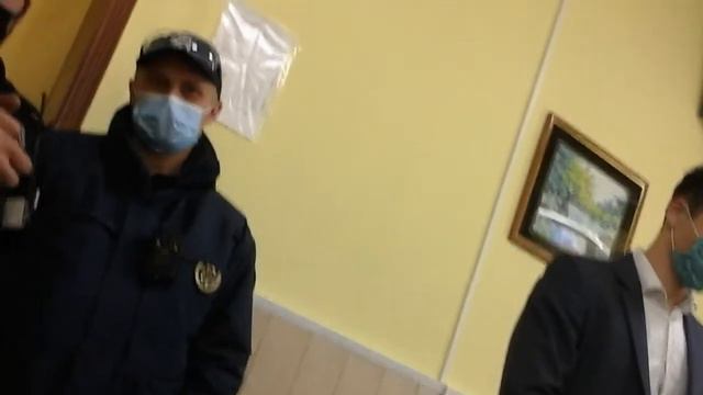 Суд маска постановление судья приказала полицаям смотреть онлайн